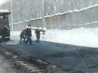 В Курске подрядчик потерял контракт после укладки асфальта в снег