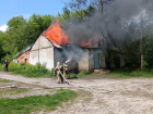 В Гридасово Курской области потушили крупный пожар в здании магазина