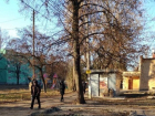 В Курске на остановке «Площадь Рокоссовского» сносят торговые павильоны