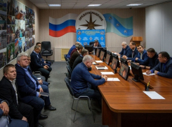 В Курске почти сотня домов осталась без горячей воды и отопления из-за порыва трубопровода