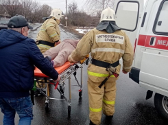 Три человека пострадали в ДТП в приграничном посёлке Тёткино Курской области