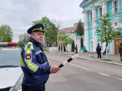 Во дворе курской многоэтажки 26-летняя автомобилистка сбила 5-летнего ребенка