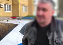 В Курске задержан водитель, едва не сбивший на переходе женщину с ребенком
