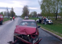 В Дмитриеве в ДТП с участием Daewoo и Ford пострадали два человека