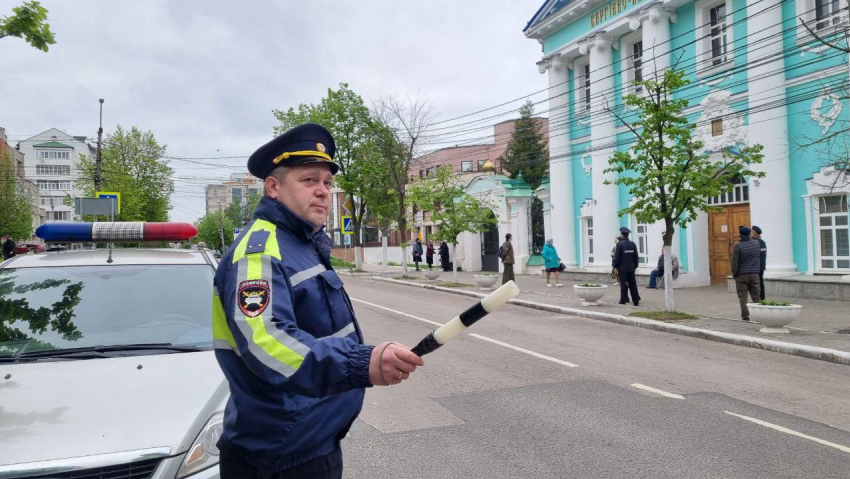 Во дворе курской многоэтажки 26-летняя автомобилистка сбила 5-летнего ребенка